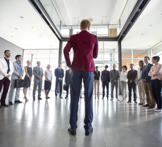 7 hábitos negativos que debes eliminar para un mejor liderazgo